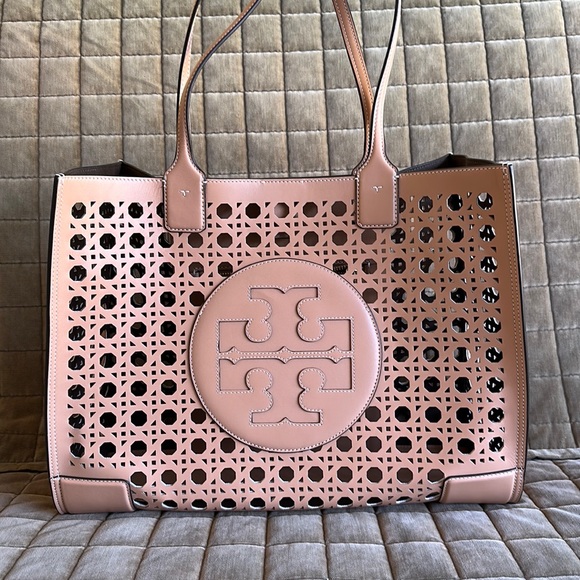 Tory Burch Handbags - *BRAND NEW* Tory Burch leather tote